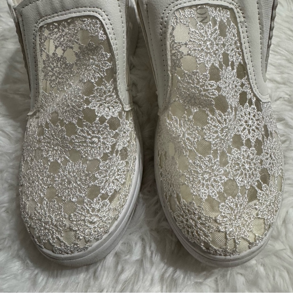 Bridal Wedge Shoes Size 7.5 - Picture 3 of 9